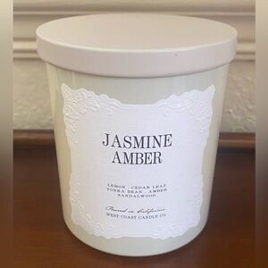 Leoben Company Jasmine Amber Scented Candle